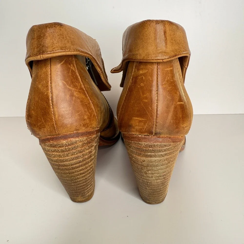 J Shoes Leather Brown Fold Over Ankle Booties Women 7.5 Block Heel Saloon Winter